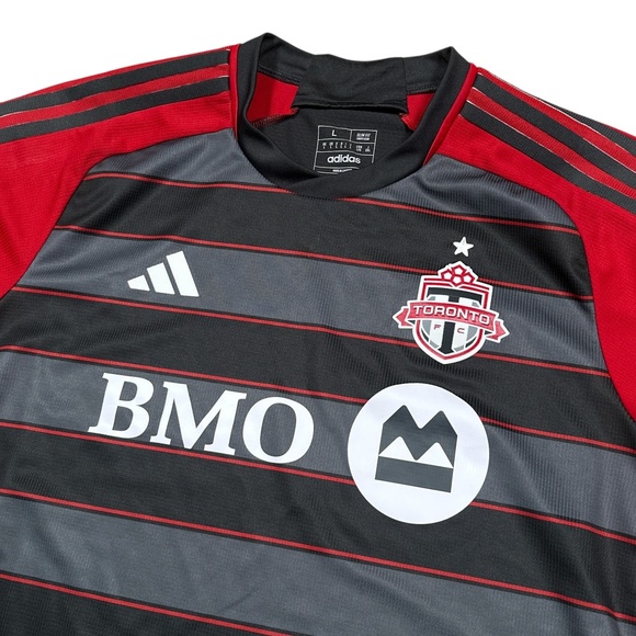 Sold - Picture 3 of 13